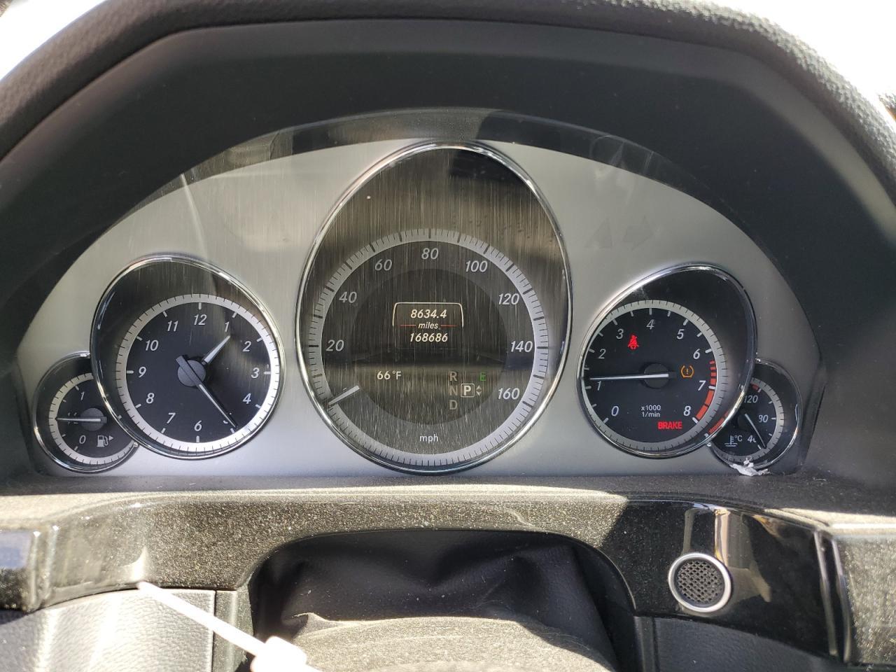 2013 MERCEDES-BENZ E-Class