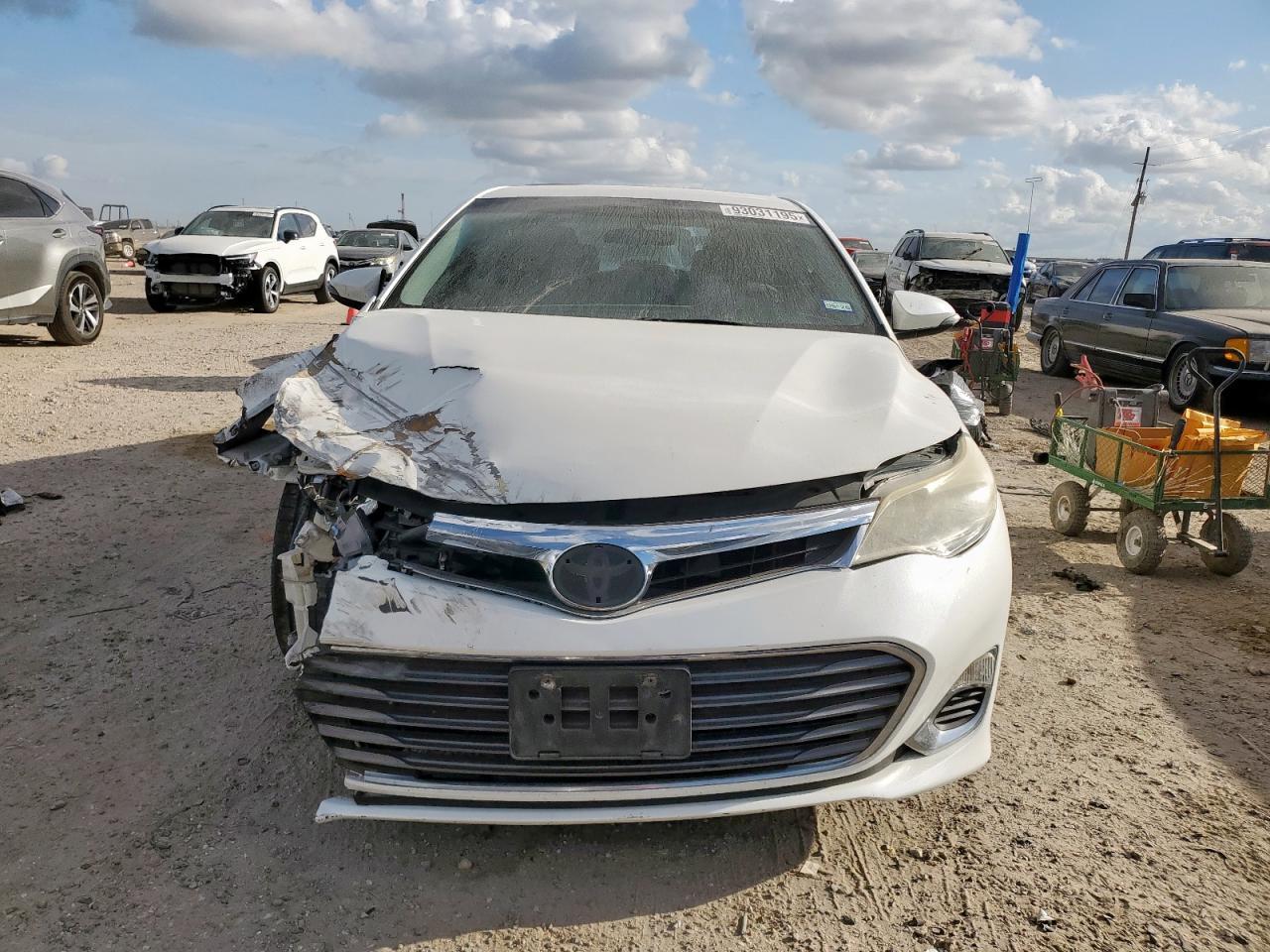 2014 TOYOTA Avalon