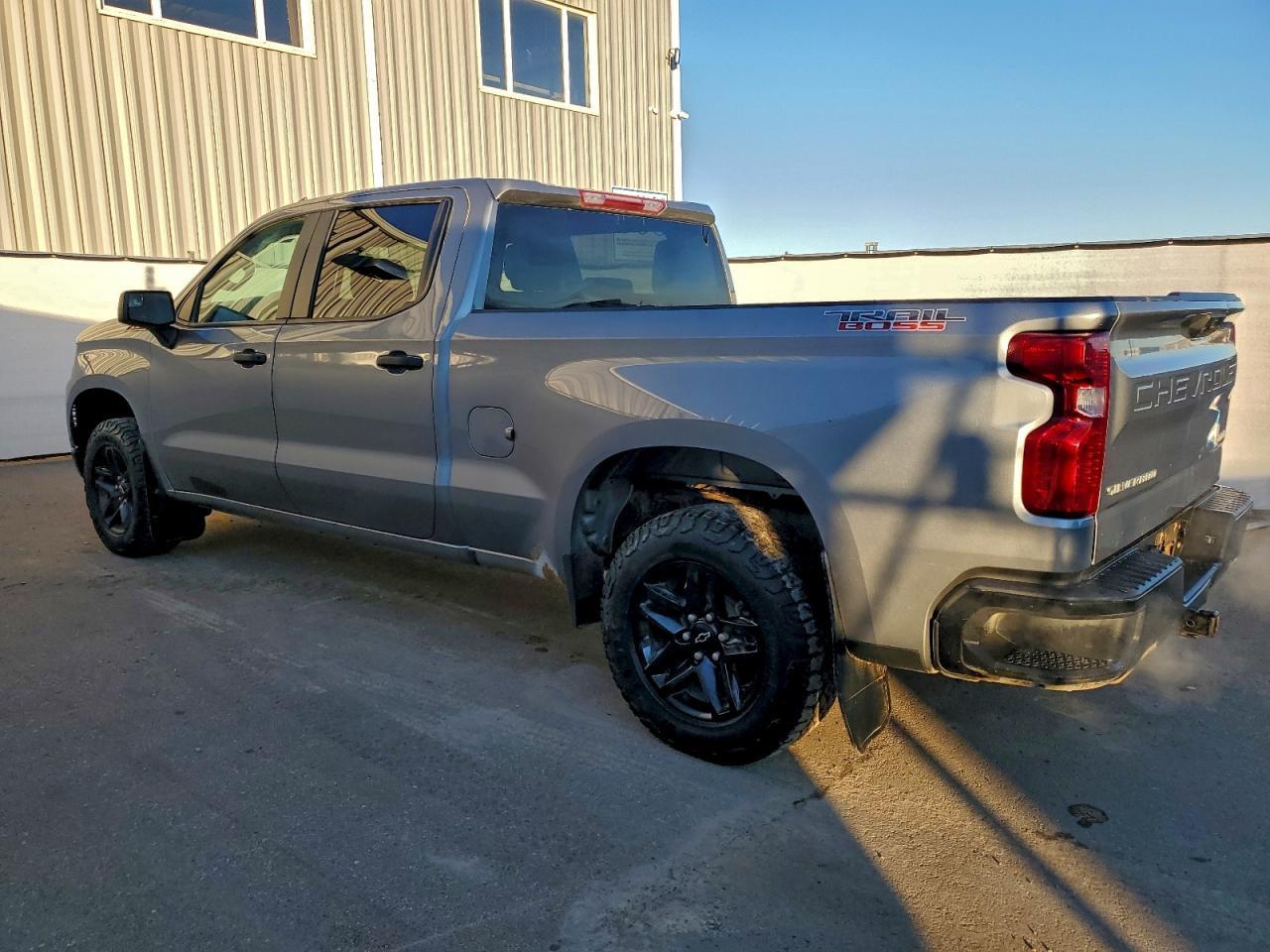 2023 CHEVROLET Silverado