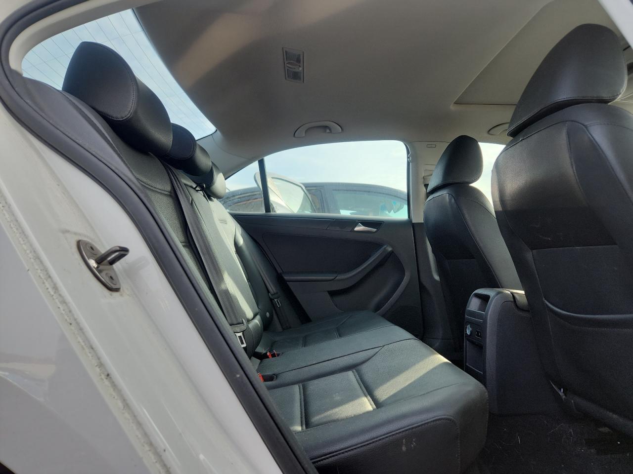 2012 VOLKSWAGEN JETTA
