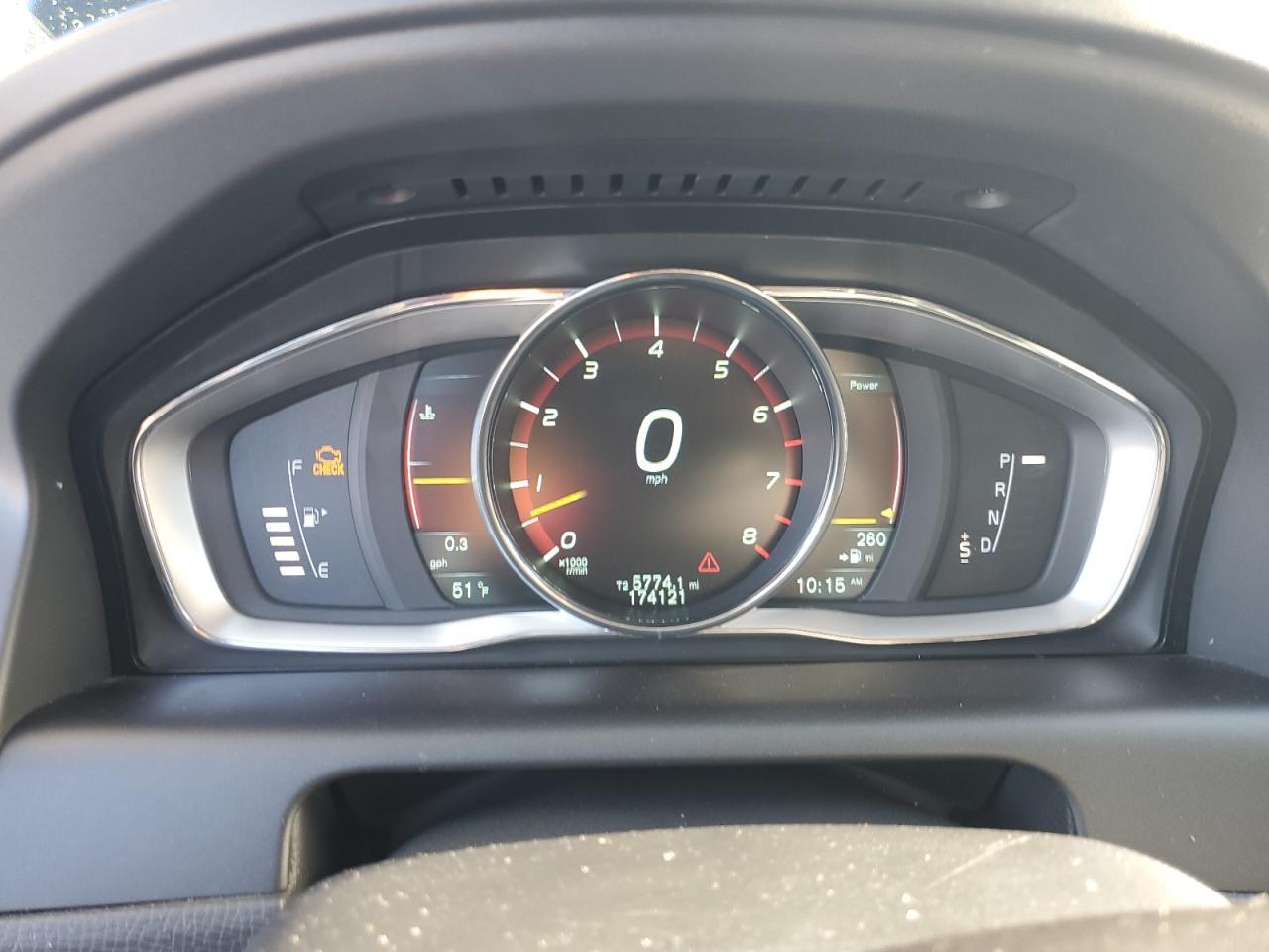 2014 VOLVO XC60
