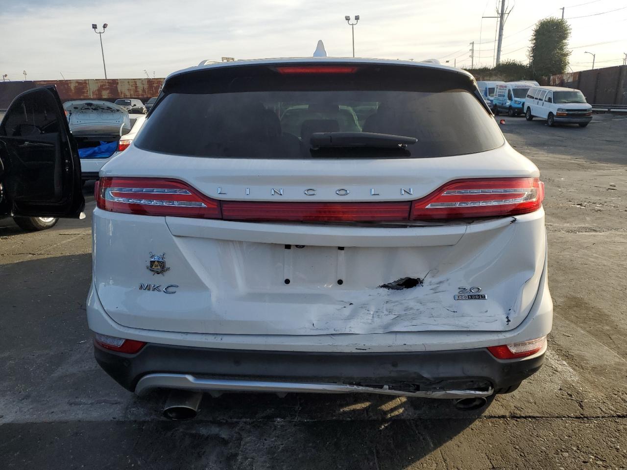 2015 LINCOLN MKC