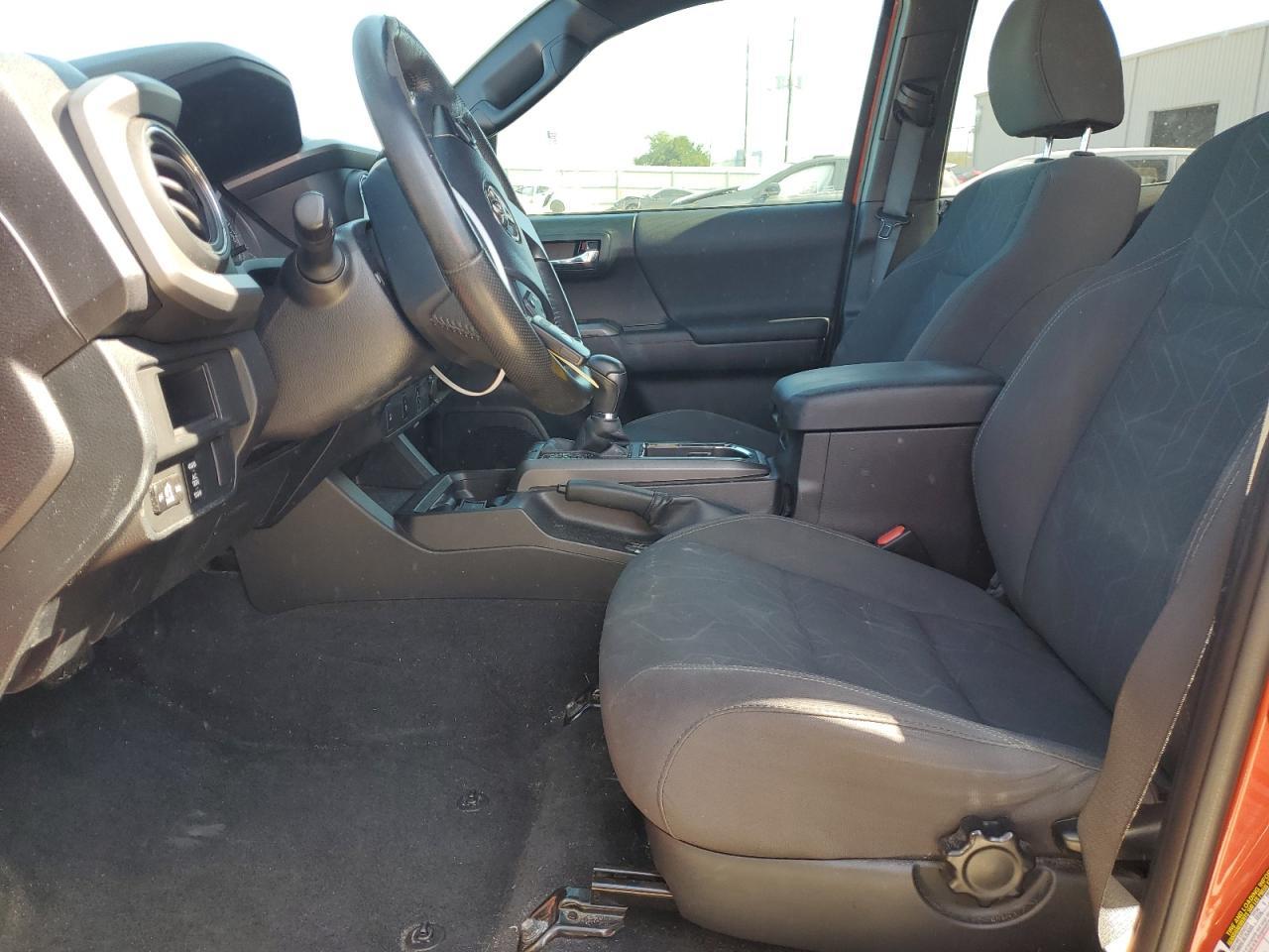 2016 TOYOTA TACOMA