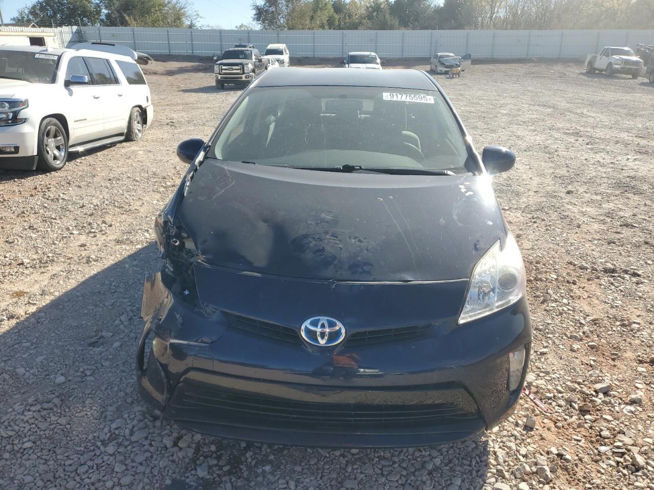 2015 TOYOTA PRIUS