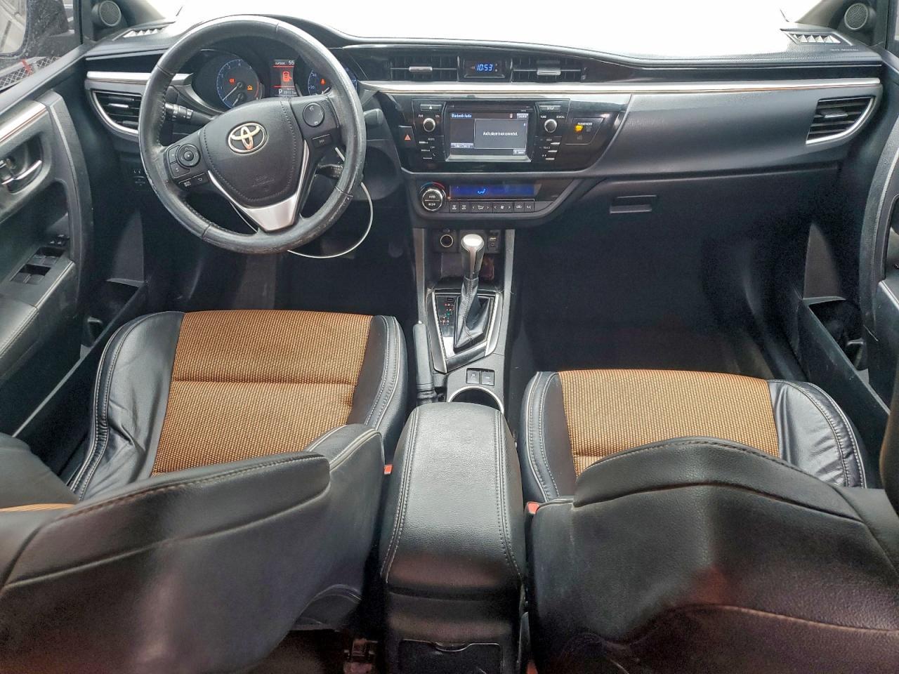 2015 TOYOTA COROLLA