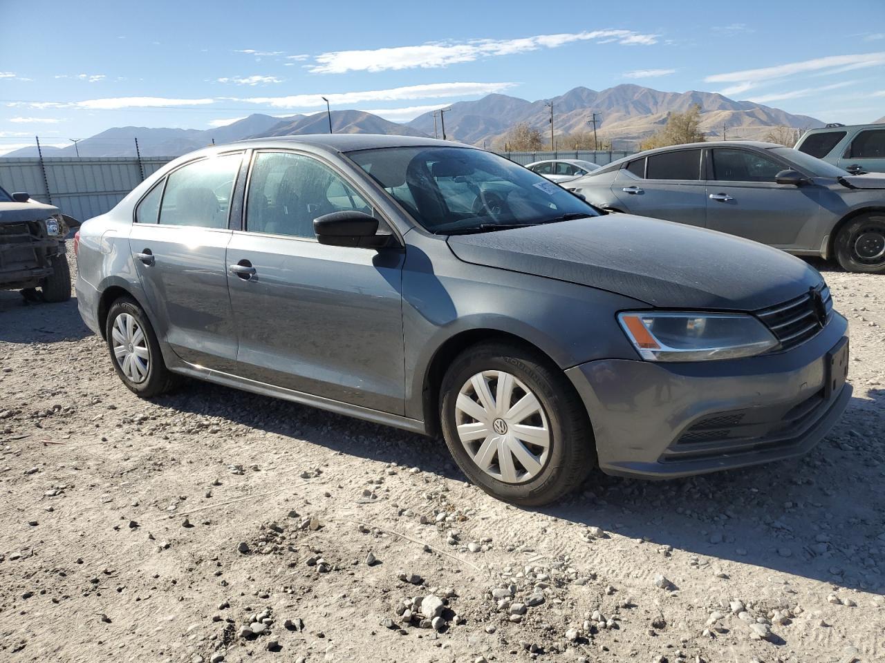 2016 VOLKSWAGEN JETTA