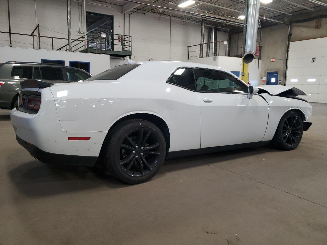 2016 DODGE Challenger