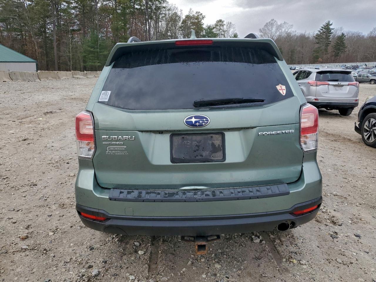 2018 SUBARU FORESTER