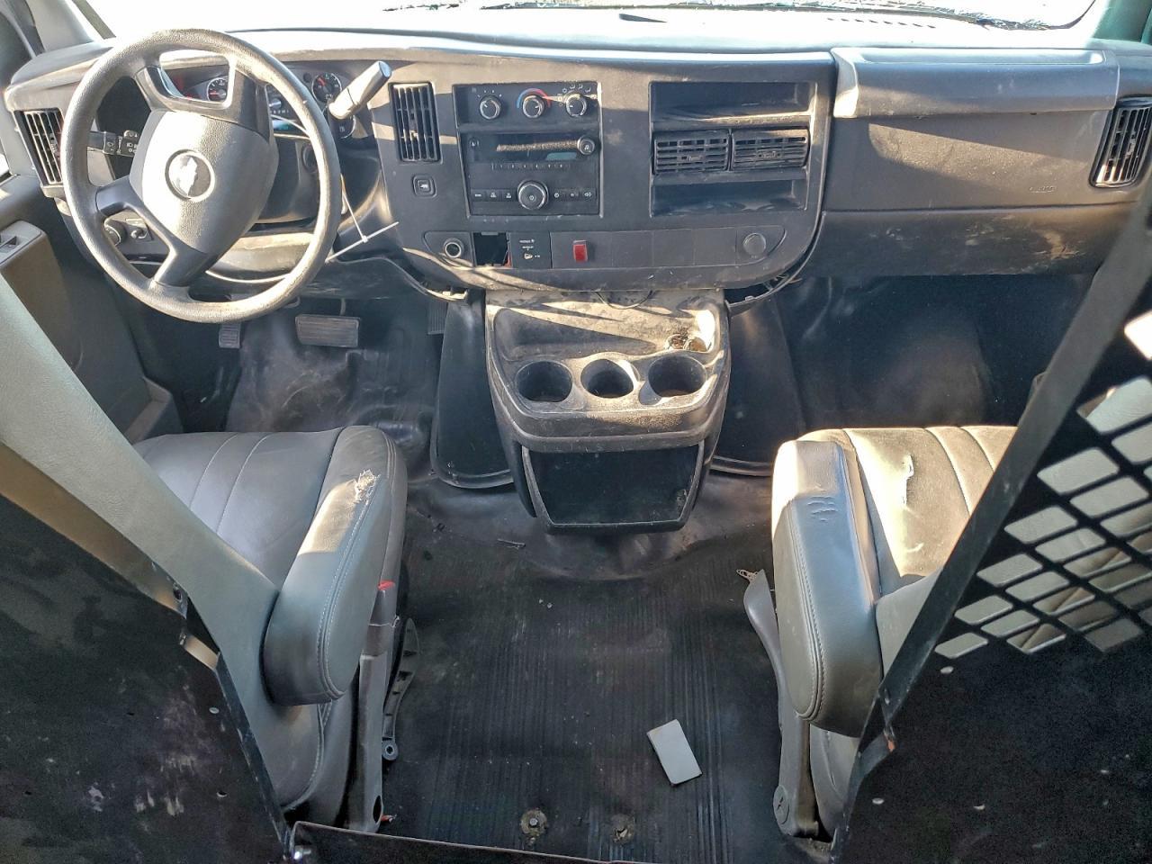 2014 CHEVROLET EXPRESS 2500