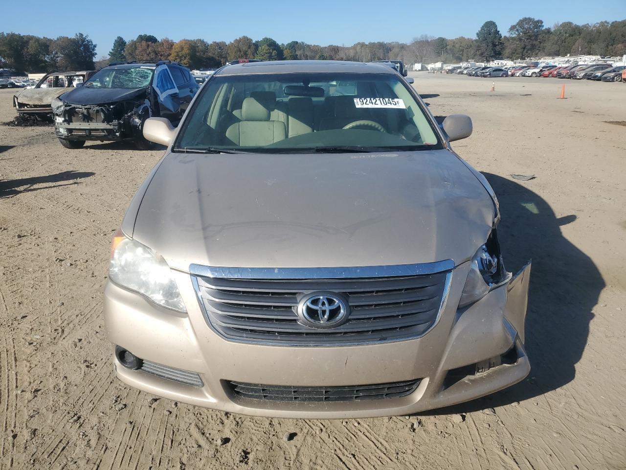 2008 TOYOTA Avalon
