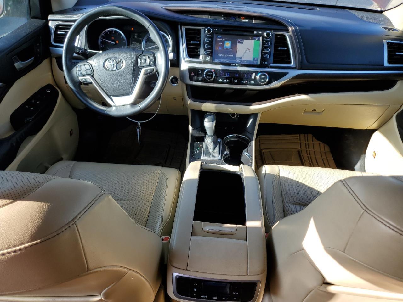 2015 TOYOTA HIGHLANDER