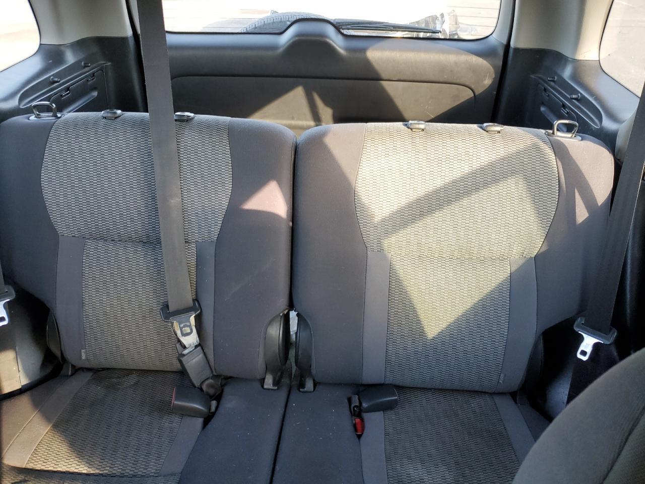 2004 TOYOTA RAV4