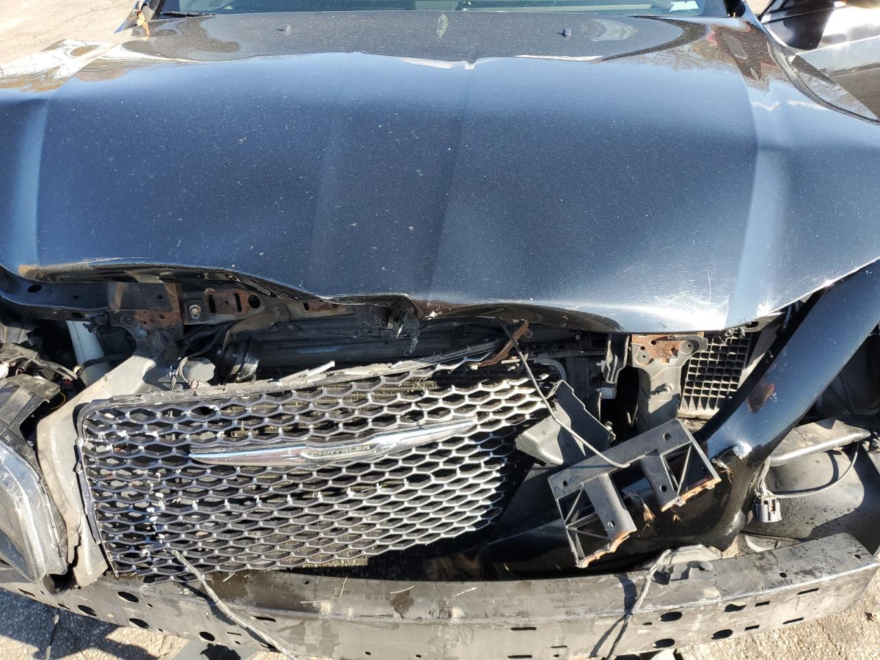 2016 CHRYSLER 300