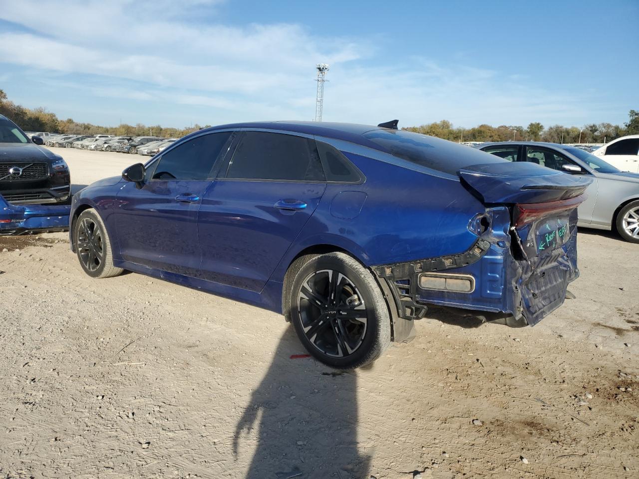 2022 KIA K5