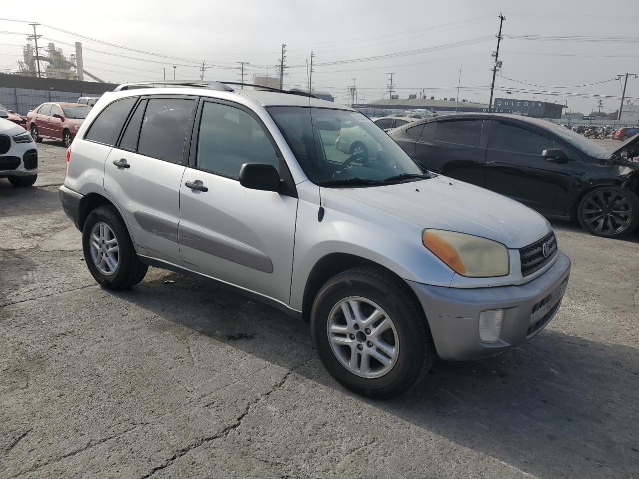 2002 TOYOTA RAV4