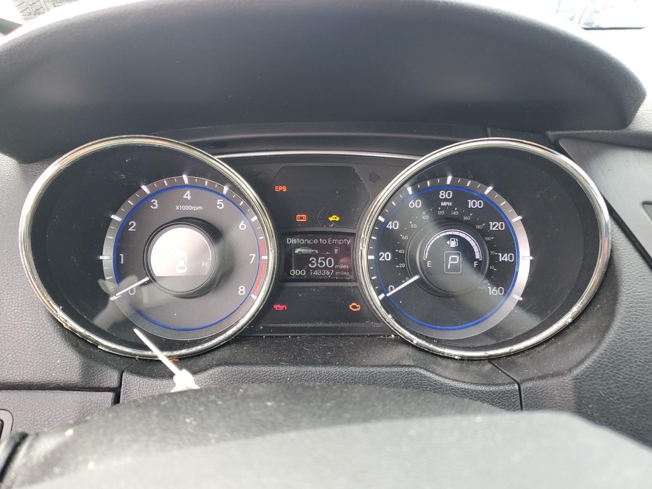 2011 HYUNDAI SONATA