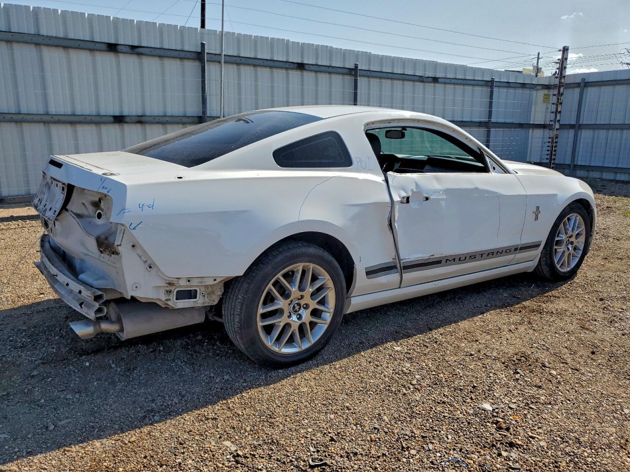 2014 FORD MUSTANG