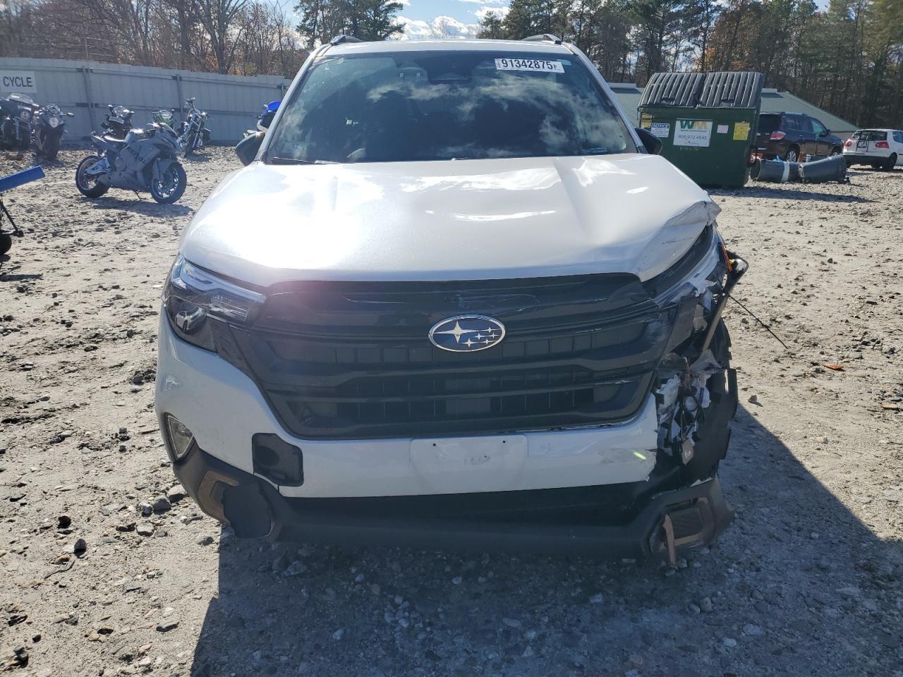 2025 SUBARU FORESTER