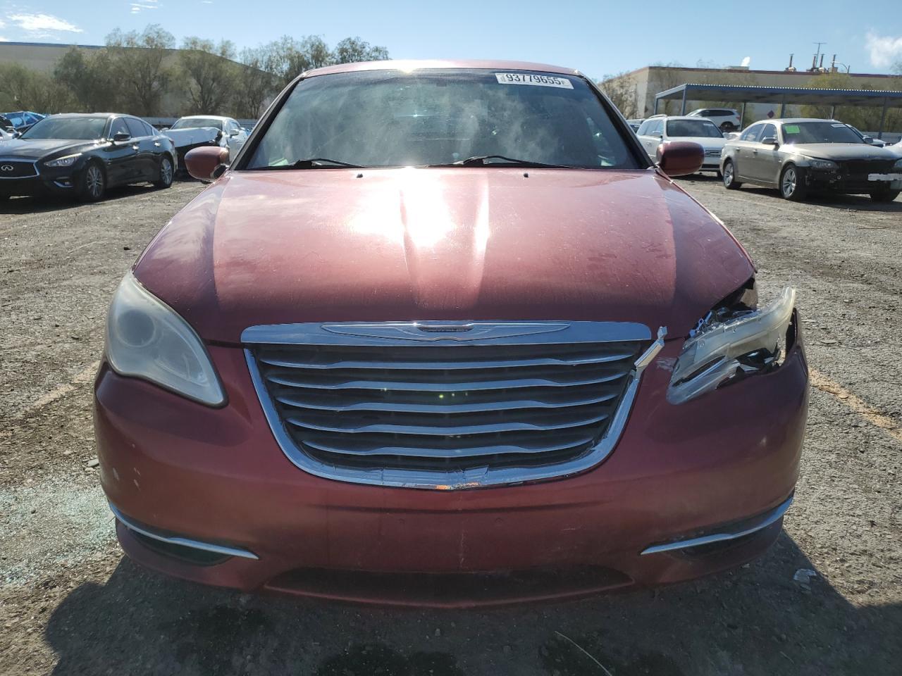 2012 CHRYSLER 200