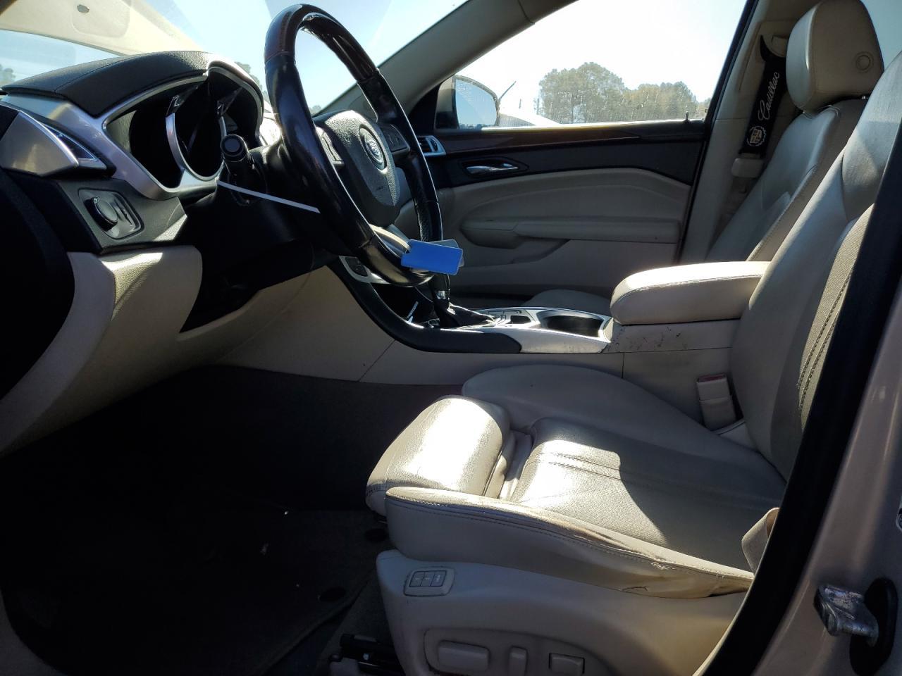 2011 CADILLAC SRX