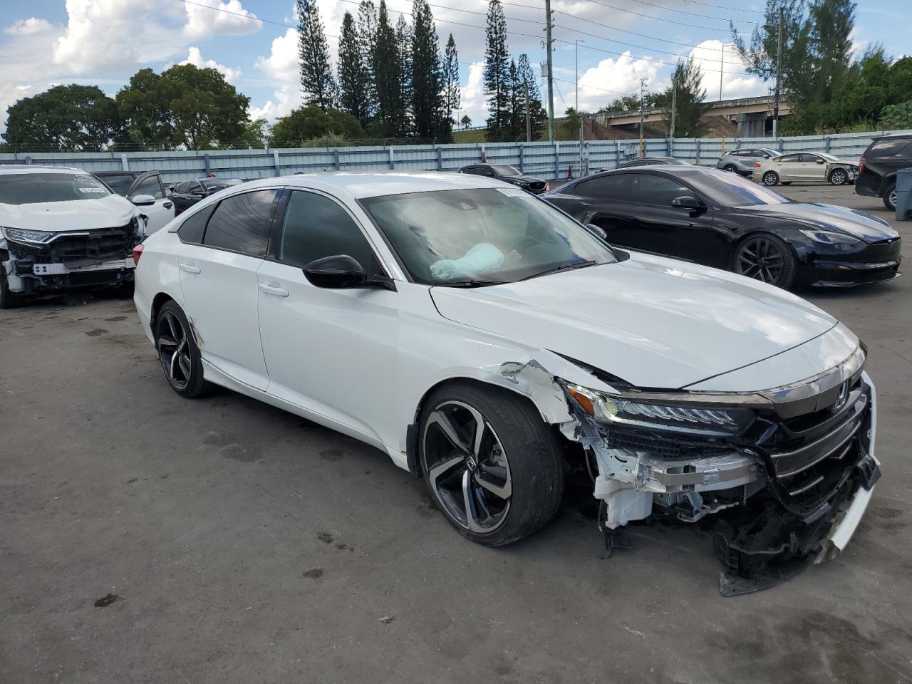 2022 HONDA ACCORD