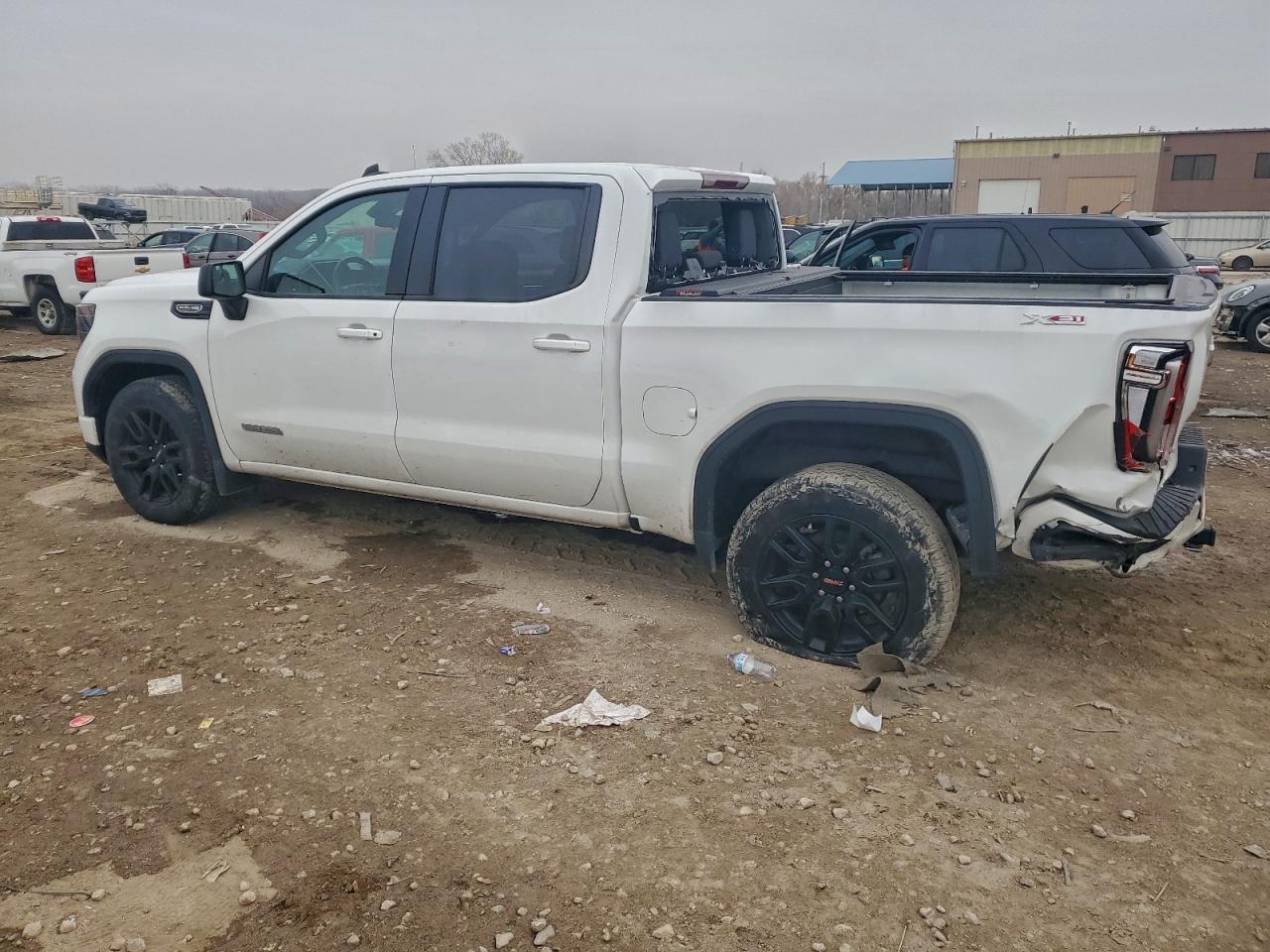 2023 GMC Sierra