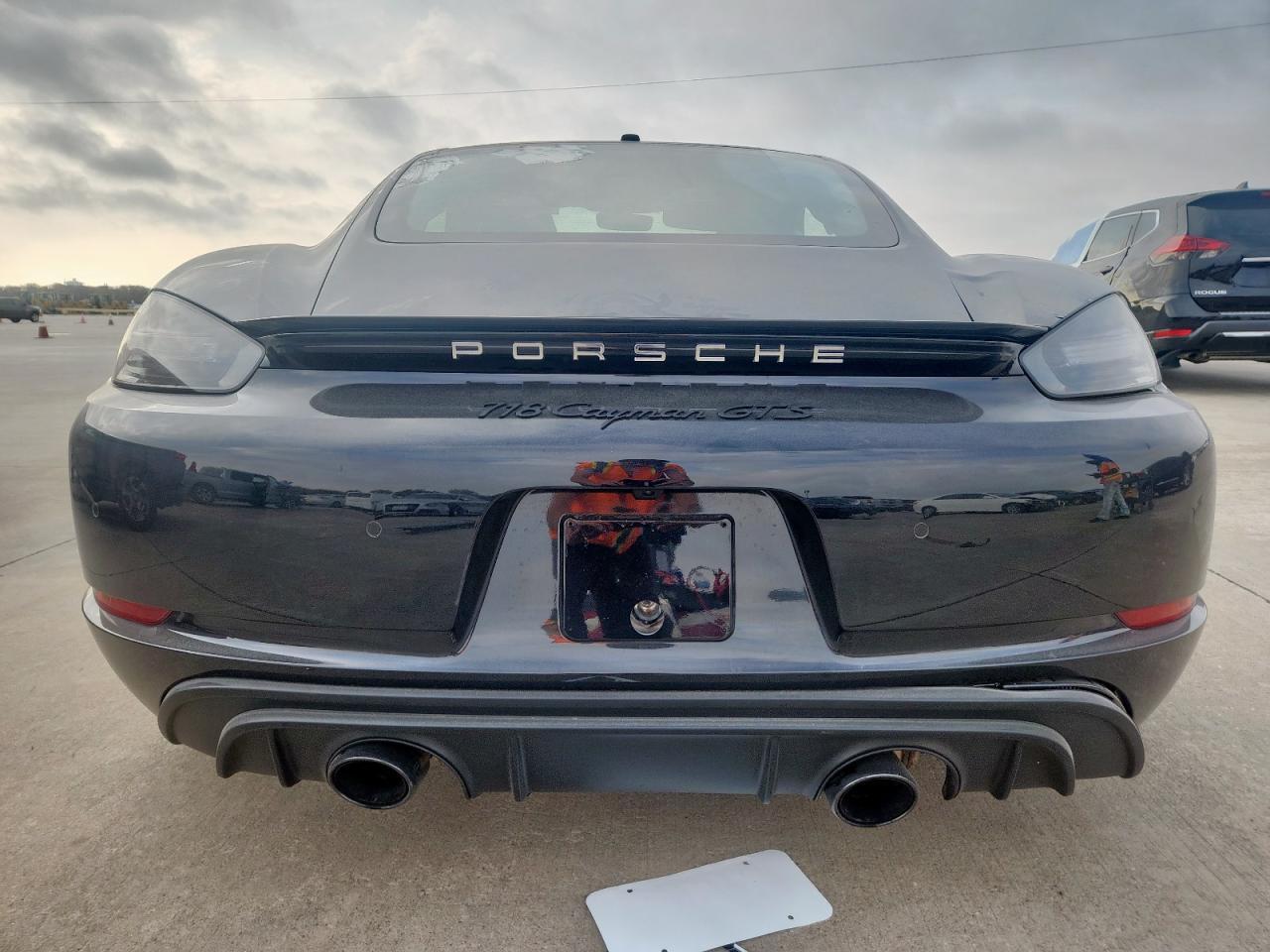 2025 PORSCHE Cayman