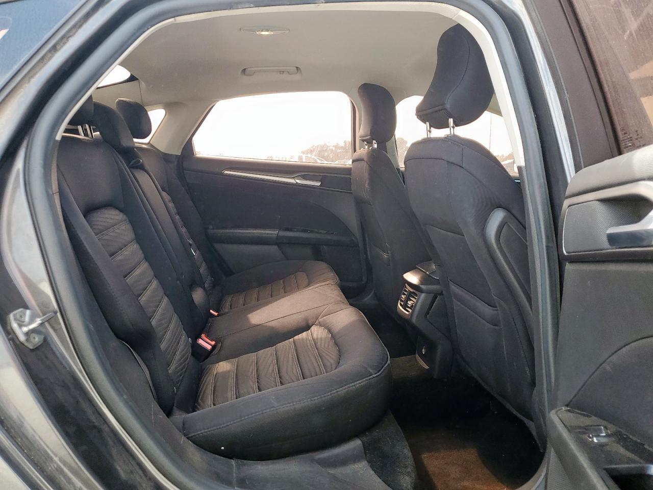 2016 FORD FUSION