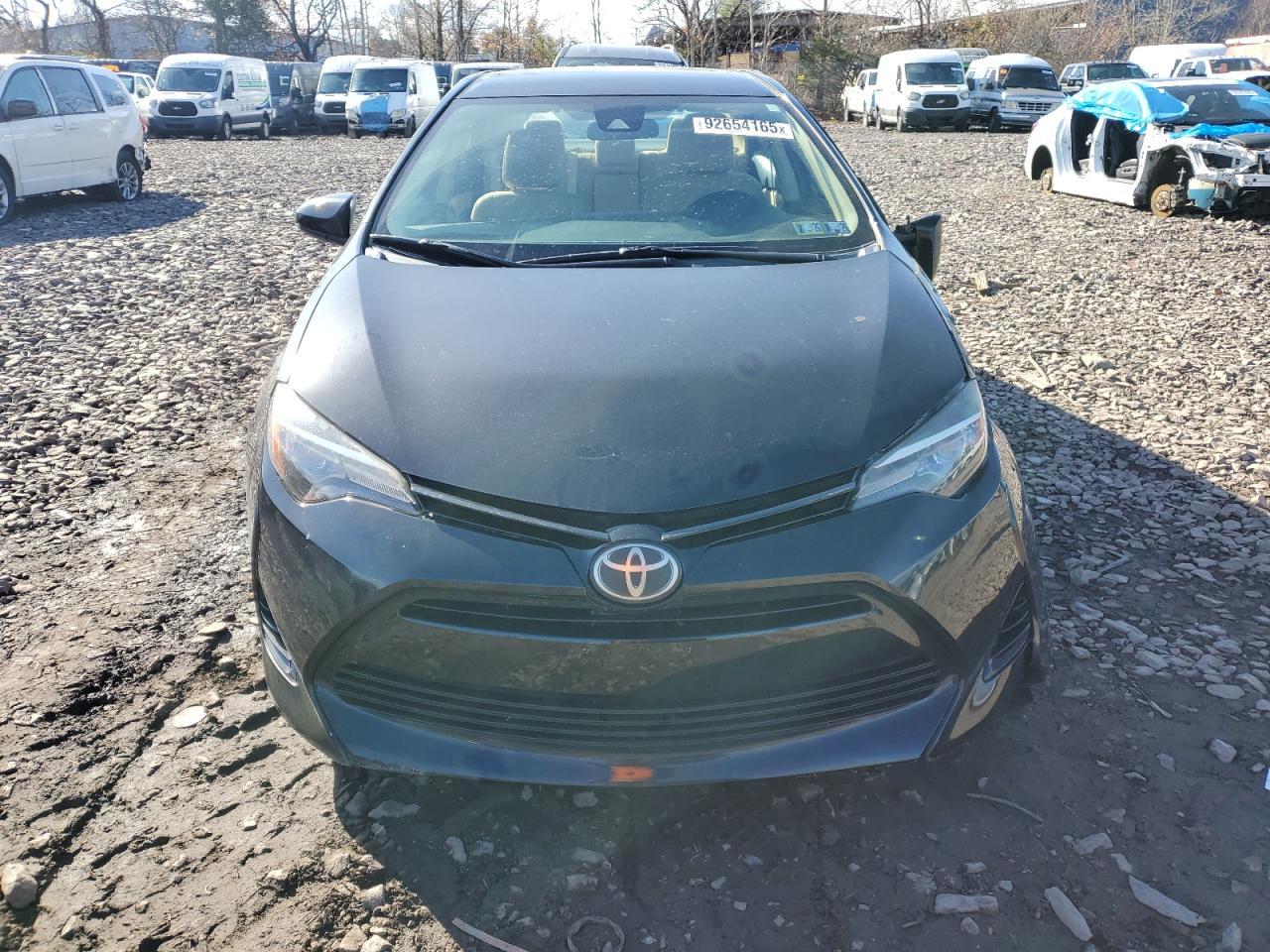 2017 TOYOTA COROLLA
