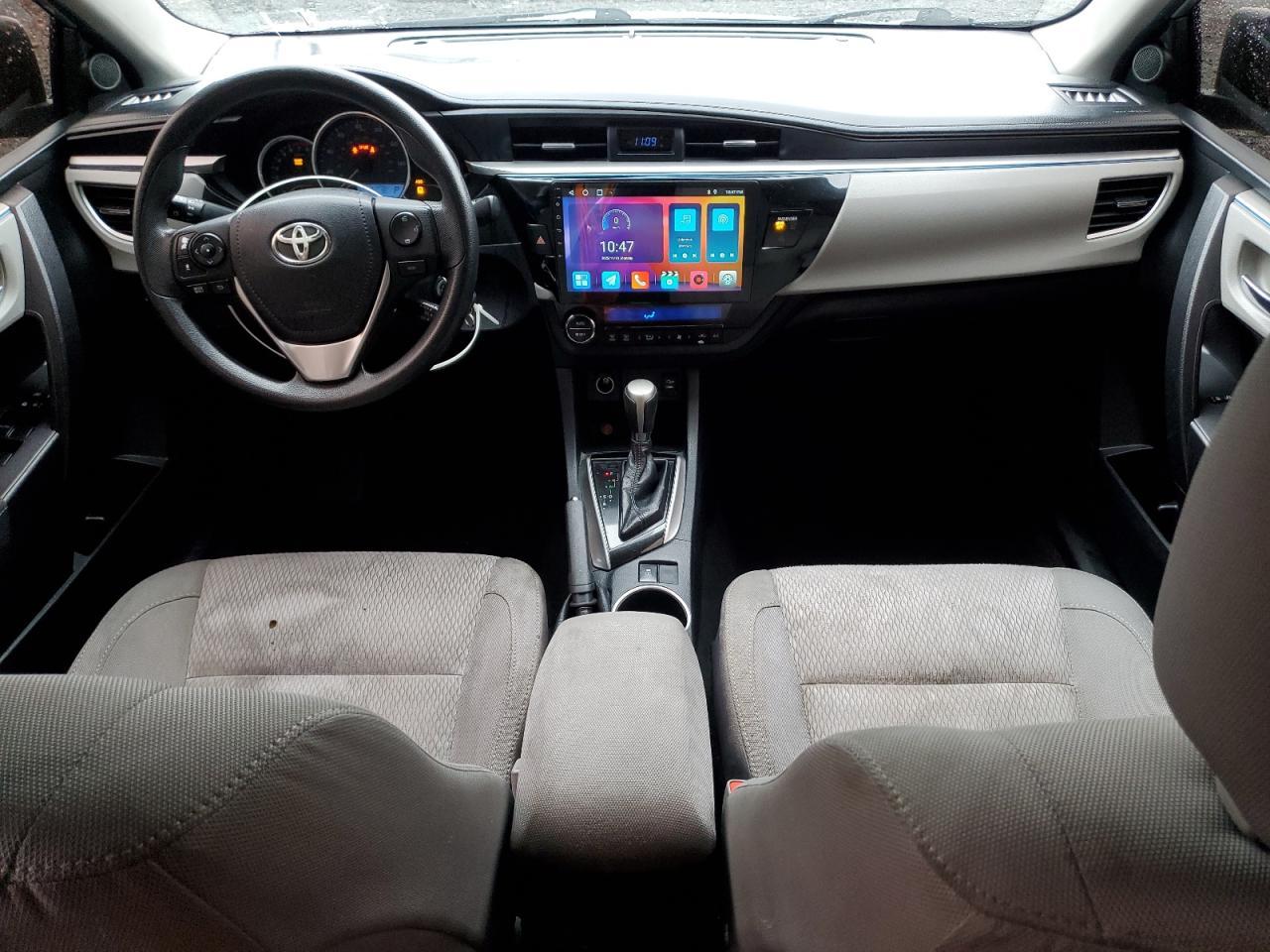 2015 TOYOTA COROLLA