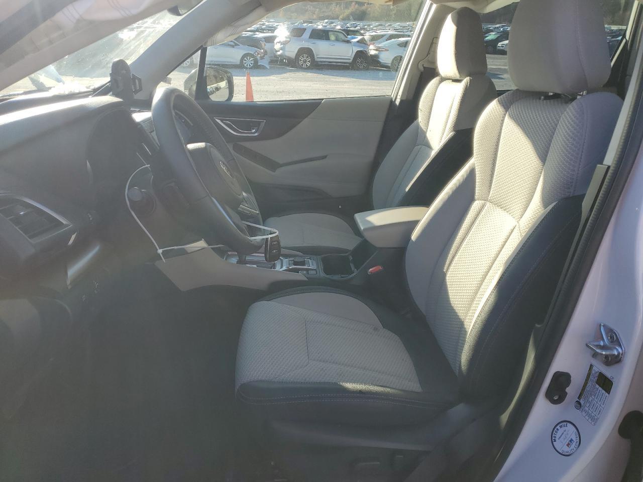 2023 SUBARU FORESTER