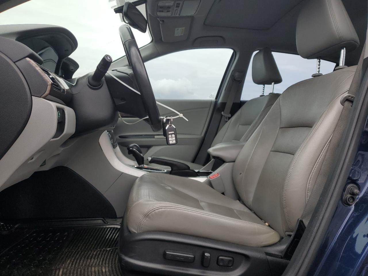 2017 HONDA ACCORD