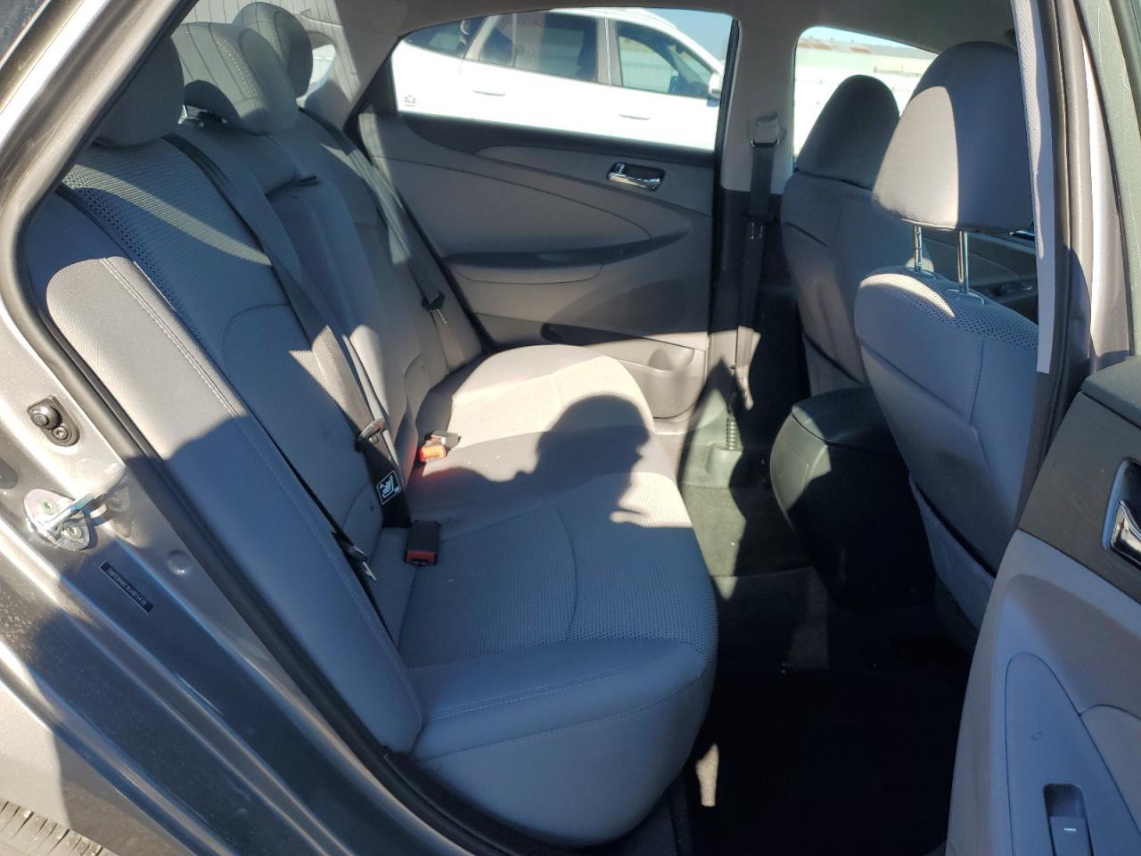 2014 HYUNDAI SONATA