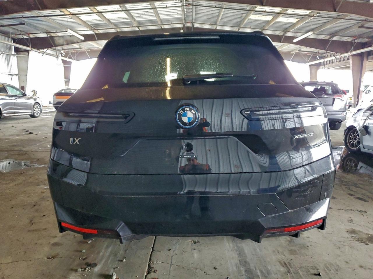 2025 BMW iX