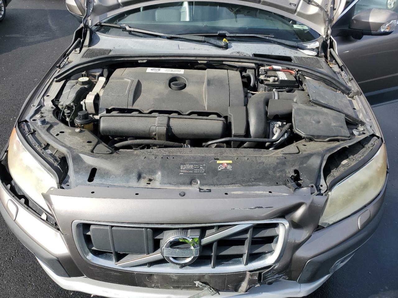 2010 VOLVO XC70