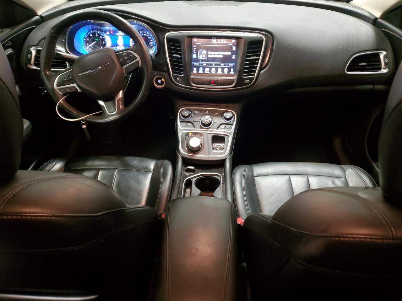 2016 CHRYSLER 200