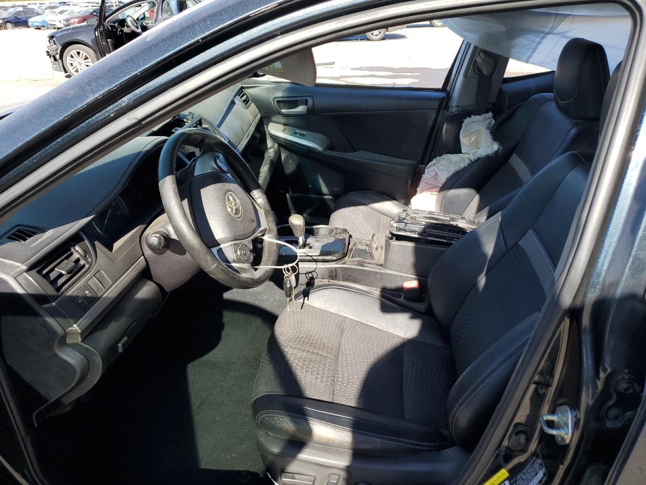 2014 TOYOTA CAMRY