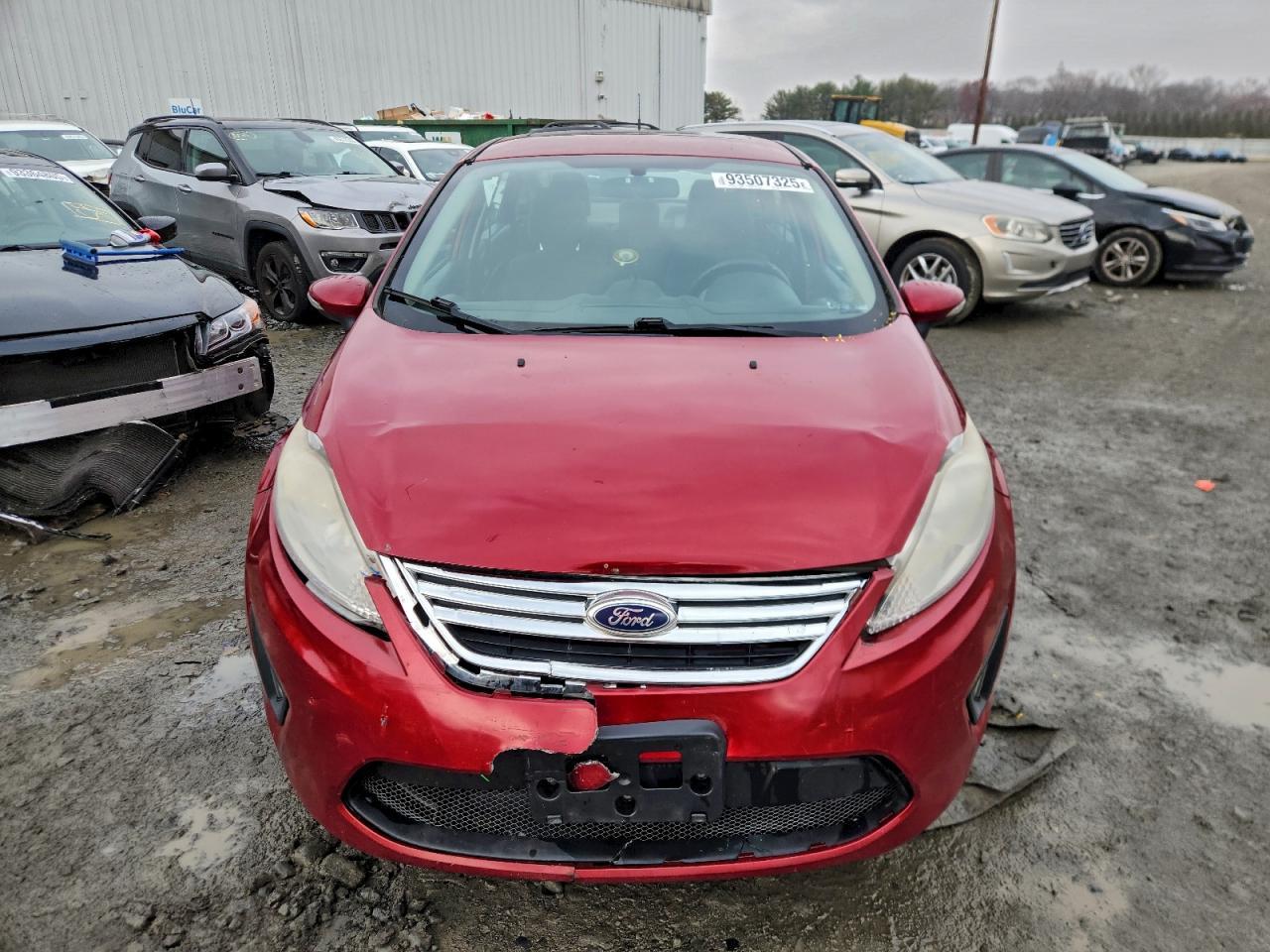 2013 FORD Fiesta