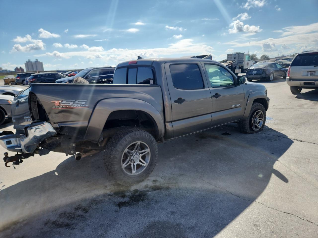 2012 TOYOTA TACOMA