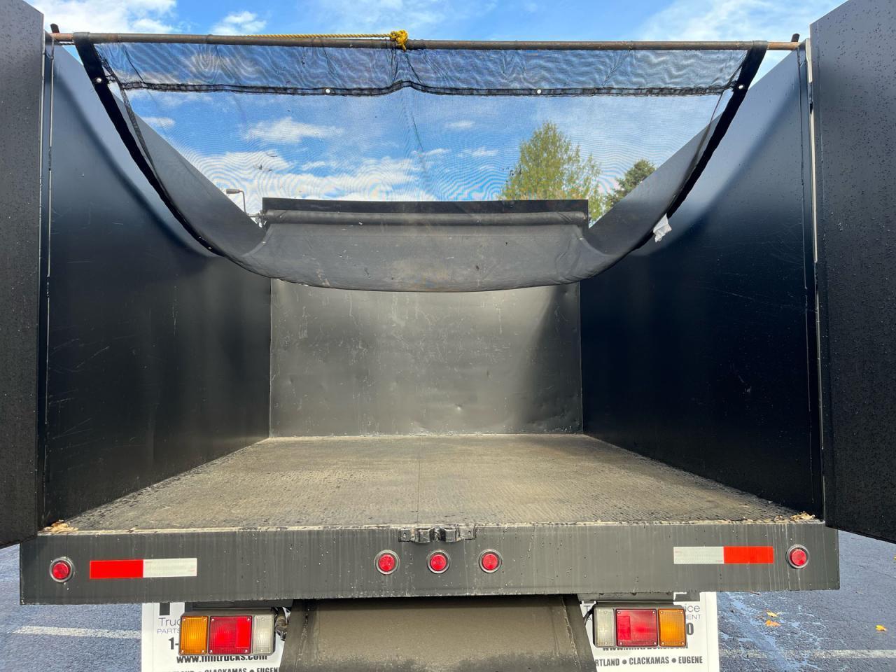 2013 ISUZU NPR