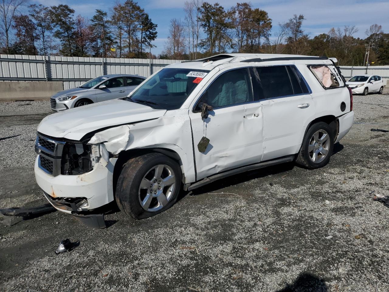 2016 CHEVROLET Tahoe
