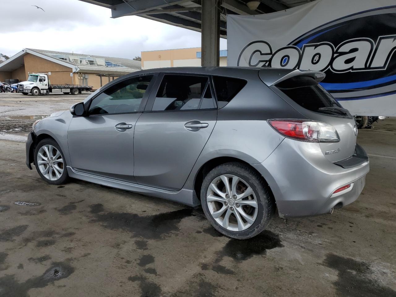 2010 MAZDA 3