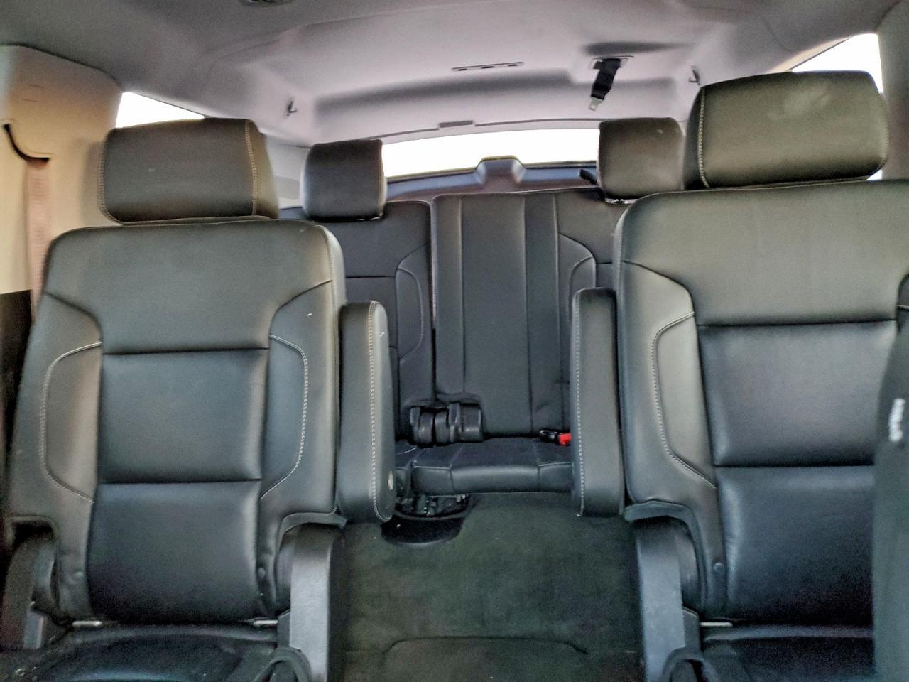 2015 CHEVROLET Suburban