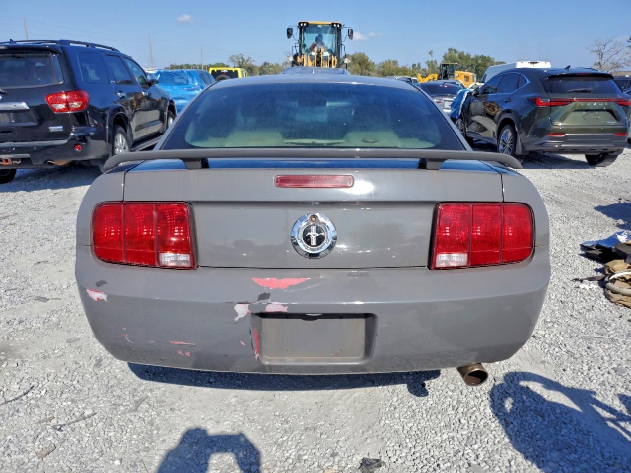 2005 FORD MUSTANG
