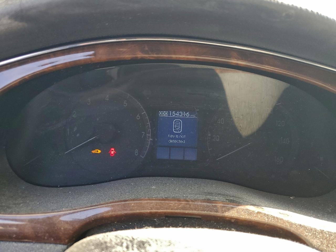 2011 HYUNDAI GENESIS