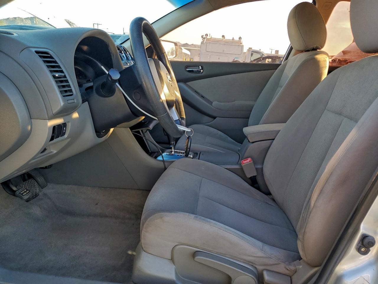 2011 NISSAN ALTIMA