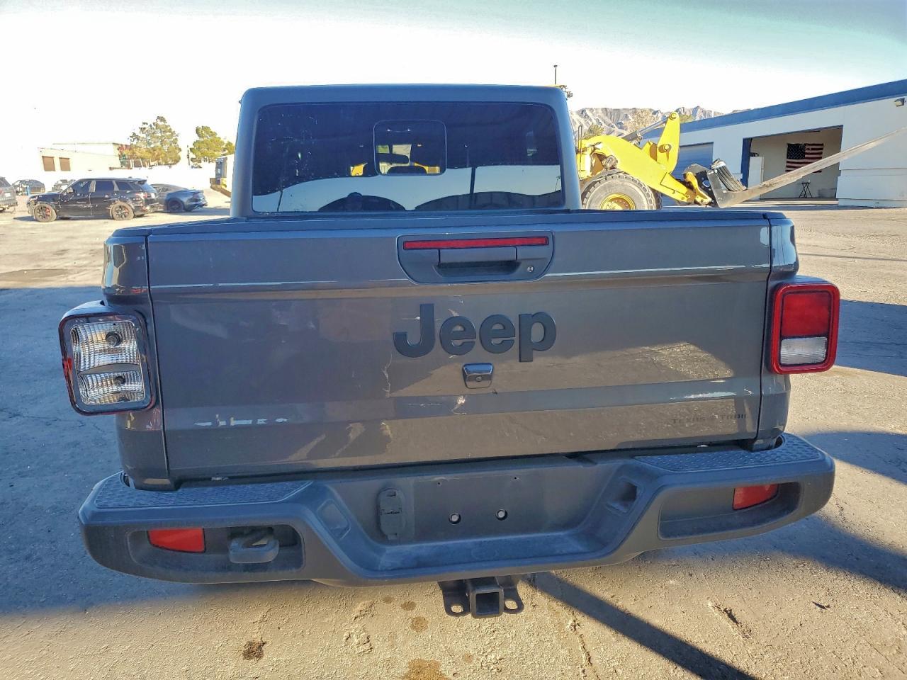 2021 JEEP Gladiator