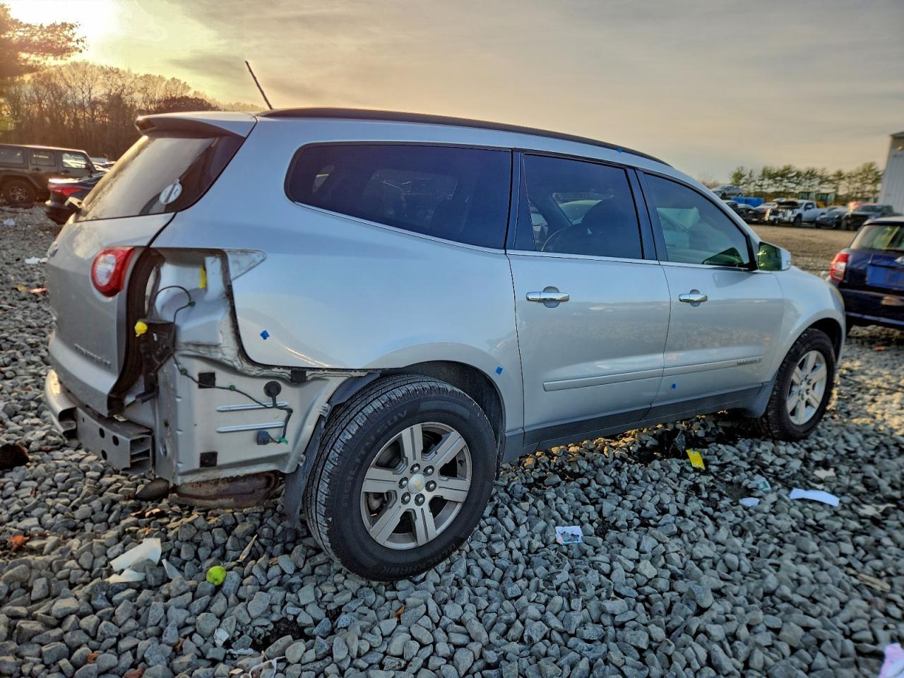 2009 CHEVROLET TRAVERSE