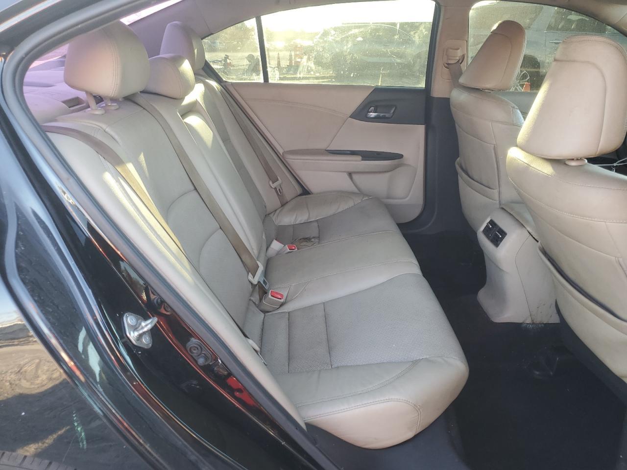 2017 HONDA ACCORD