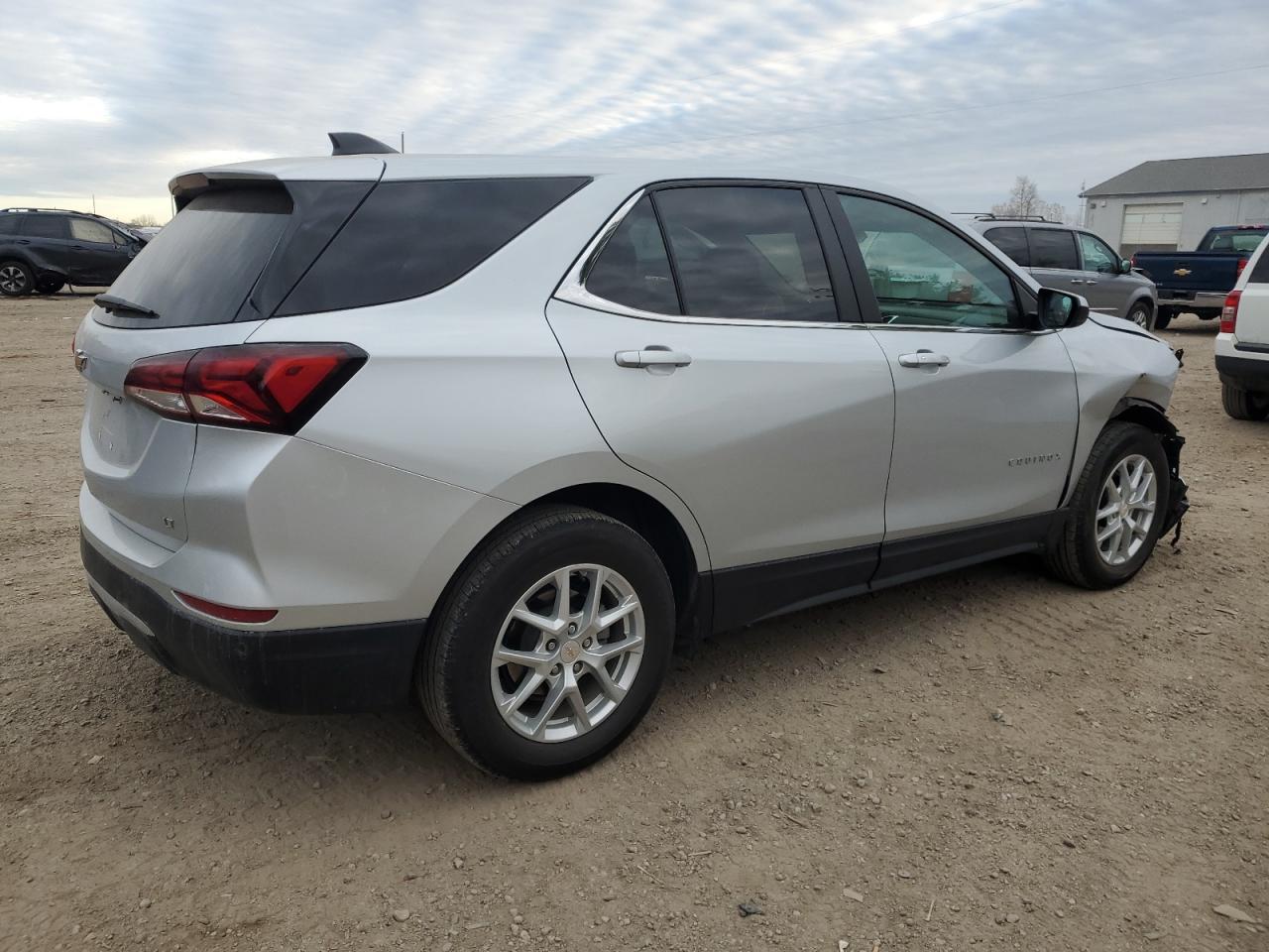 2022 CHEVROLET EQUINOX